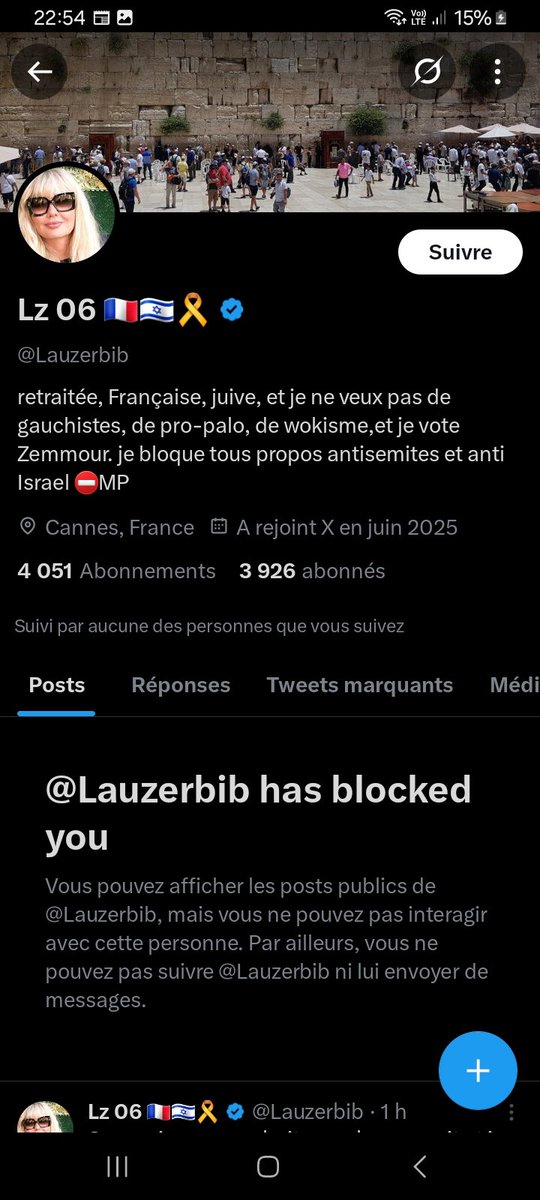 Dit à ta pote de me débloquer apparemment elle a plus d'arguments