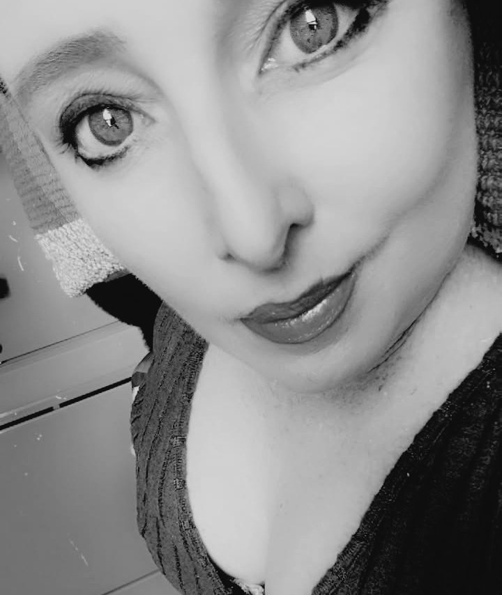 DzintraSullivan's tweet image. Turns out I’m feeling feisty today. 

Careful I might bite you, but in a cute way... #rawr