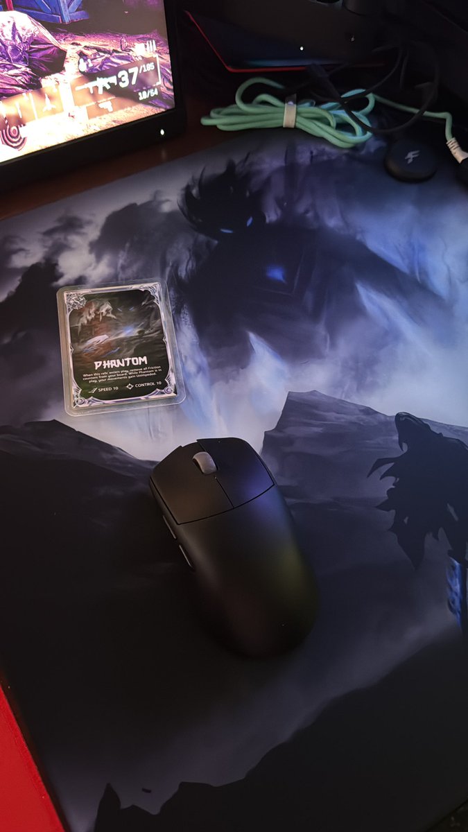 MikeZinQ's tweet photo. The Phantom by @tekkusai
And I got a card LETS GOO https://t.co/cSCnqO2nnU
