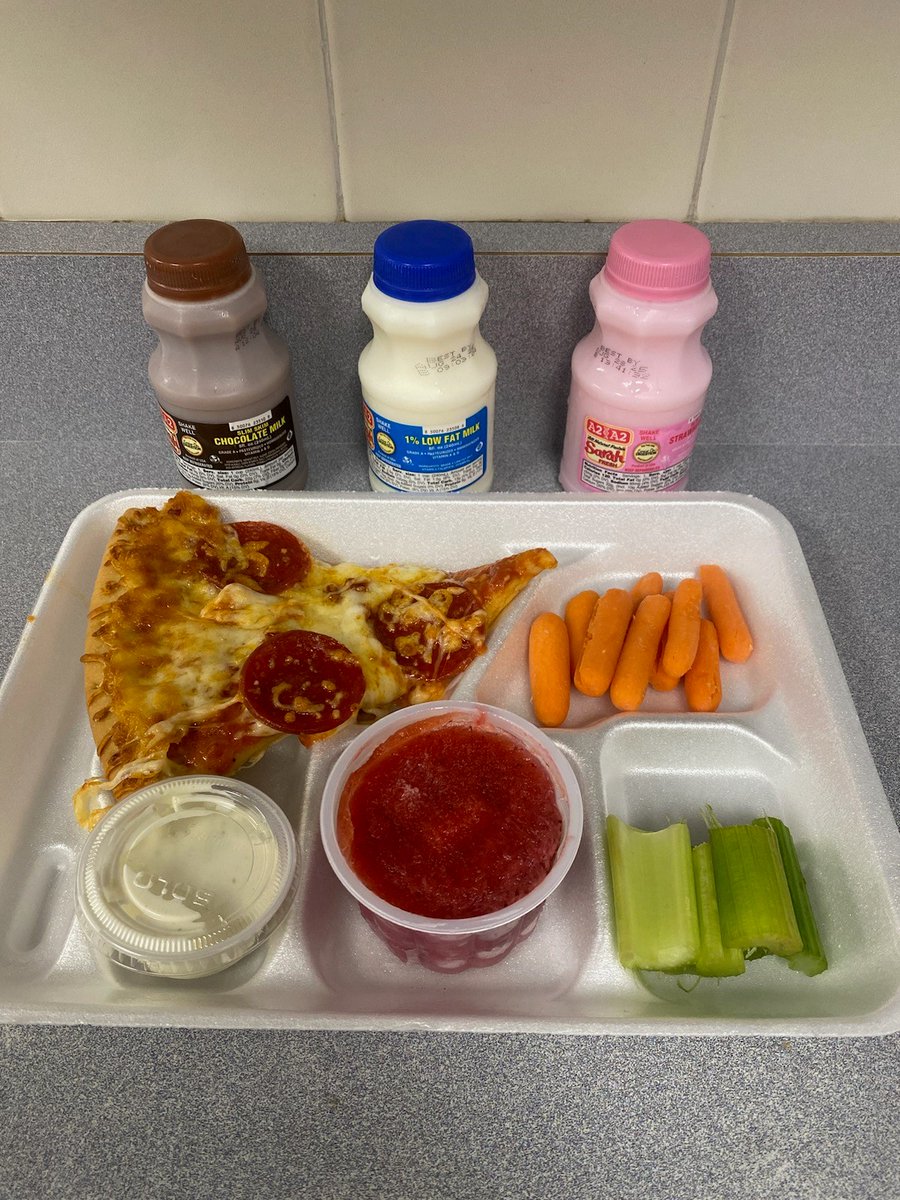 How about some cheese and delicious pizza with crispy sides with ranch and delicious strawberry cup with choices of milk!!

Kids are super excited!!

#ALLIN #SISD

#TheNextChapterIsOurs