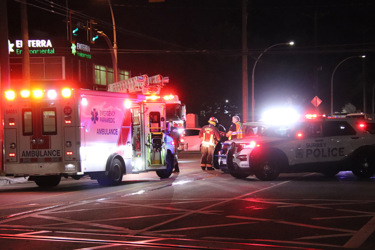 News Chaser (@1stduemedia) on Twitter photo Aug 7 in Surrey - 2 vehicle crash at 64th Ave & 148th St. firefighters had to extricate one passenger. No major injuries reported. <a href="/Local1271/">Surrey Fire Fighters</a> <a href="/APBC873/">A. Paramedics Of BC</a> <a href="/surreyps/">Surrey Police Service</a> <a href="/bcpffa/">BCPFFA</a> <a href="/IAFFCanada/">IAFF Canada Fire Fighters - Pompiers AIP Canada</a> Aug 7 in Surrey - 2 vehicle crash at 64th Ave & 148th St. firefighters had to extricate one passenger. No major injuries reported. <a href="/Local1271/">Surrey Fire Fighters</a> <a href="/APBC873/">A. Paramedics Of BC</a> <a href="/surreyps/">Surrey Police Service</a> <a href="/bcpffa/">BCPFFA</a> <a href="/IAFFCanada/">IAFF Canada Fire Fighters - Pompiers AIP Canada</a>