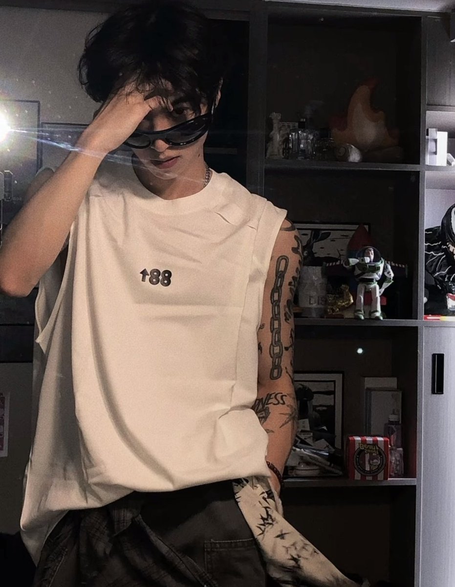 WRednightx's tweet photo. » ° • 𝑀𝑦 𝘩𝑒𝑎𝑟𝑡 𝑖𝑠 𝑔𝑒𝑡𝑡𝑖𝑛𝑔 𝘩𝑜𝑡.
#HeatwaveBD https://t.co/67Sh7qRJRG
