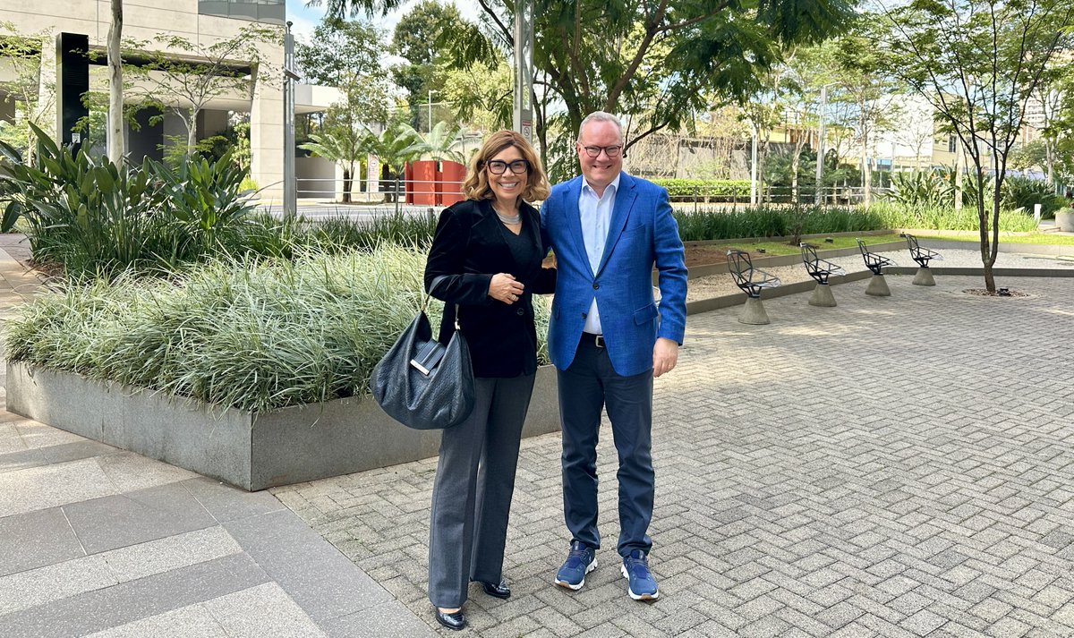 Building Bridges Between Brazil and Germany 

This morning Dr. Hans-Dieter Holtzmann met Councilor of São Paulo <a href="/crismonteirosp/">Cris Monteiro</a> from <a href="/partidonovo30/">NOVO 30</a> to discuss opportunities for cooperation between Brazil and Germany.

Councilor Monteiro recently participated in a seminar in