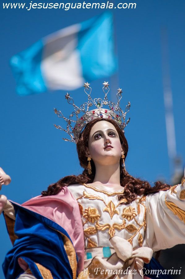 luidonisblog's tweet image. Feliz dia de la #VirgenDeLaAsuncion foto Fernando Comparini