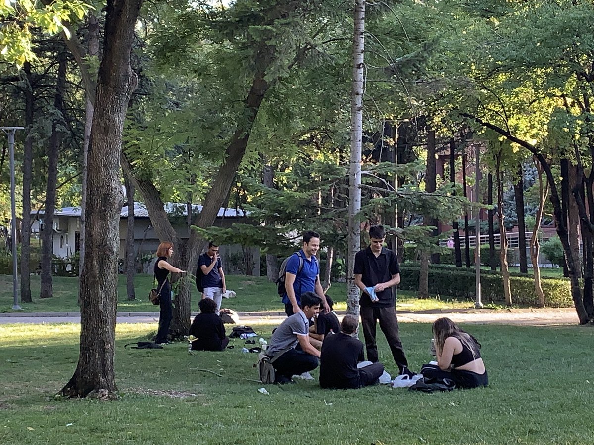 Atatürk gençliğinin kampı; 32. Geleneksel TGB Yaz Kampı 21 Ağustos’ta Datça'da başlıyor.🏕

🇹🇷 Söyleşilerde tartışıp, Türkiye’nin sorunlarına çözümleri ürettiğimiz, 
🔷Eğlenmeyi, mutluluğu ve yazın heyecanını paylaştığımız,

Yaz kampımıza sen de gel!⤵

forms.gle/LGak5qUkwYsCZS…