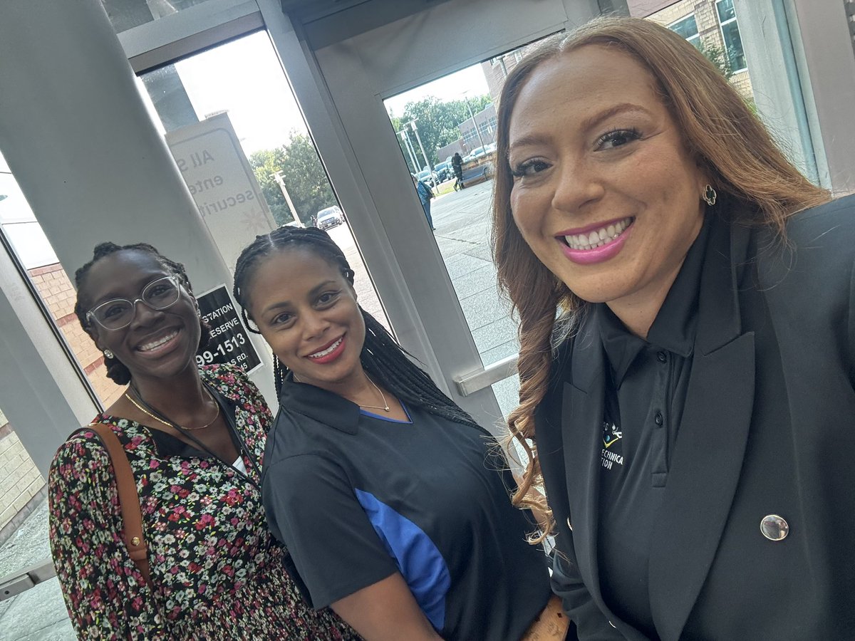 Danielle Carter tweet media