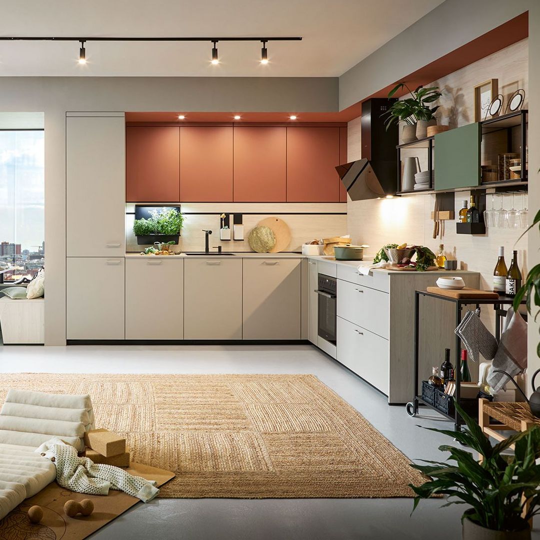 KDHltd's tweet photo. Whatever colour or colours you decide on, we’re here to help design a kitchen that matches your style and personality.✍️🎨

#KitchenDesignHouse #next125kitchens #schullerkitchens #stonehamkitchens https://t.co/NlWH5dyNaK