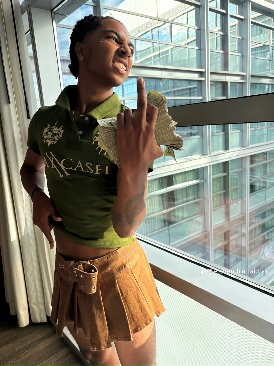 YeahhRie's tweet photo. idc ts sexy af https://t.co/b0CC4bNn3W