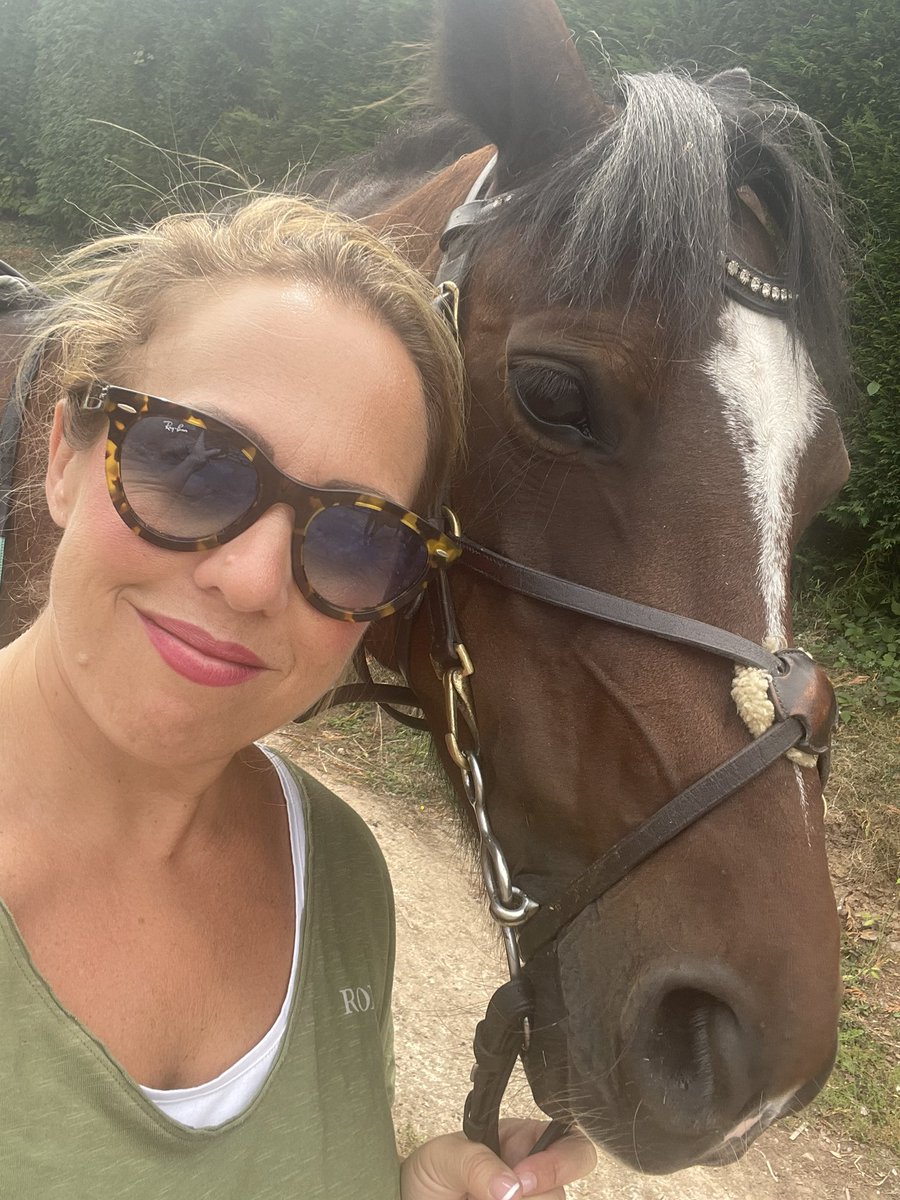 Natalie Rowles RN QN PCDSN. tweet media