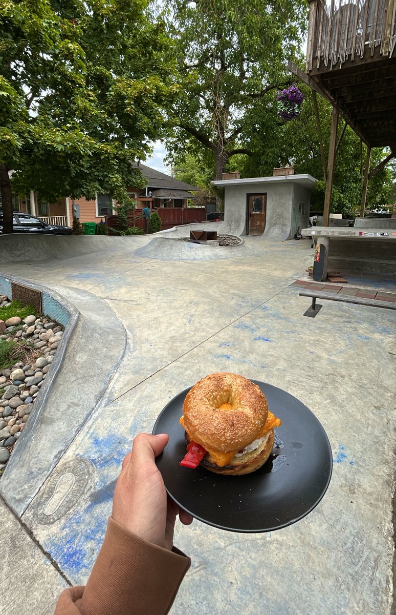 ⓓrew ⓓapps tweet media