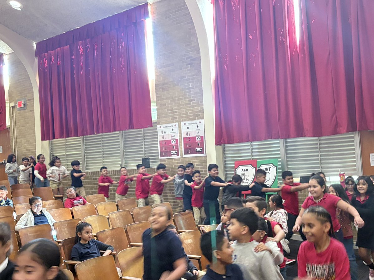 Silberstein ES (@silbersteines) on Twitter photo The Silberstein House System is in action! ๐ Today, our new students were sorted into their houses โ the excitement was contagious and the fun unstoppable! ๐ ๐ซ #SilbersteinAllStars The Silberstein House System is in action! ๐ Today, our new students were sorted into their houses โ the excitement was contagious and the fun unstoppable! ๐ ๐ซ #SilbersteinAllStars