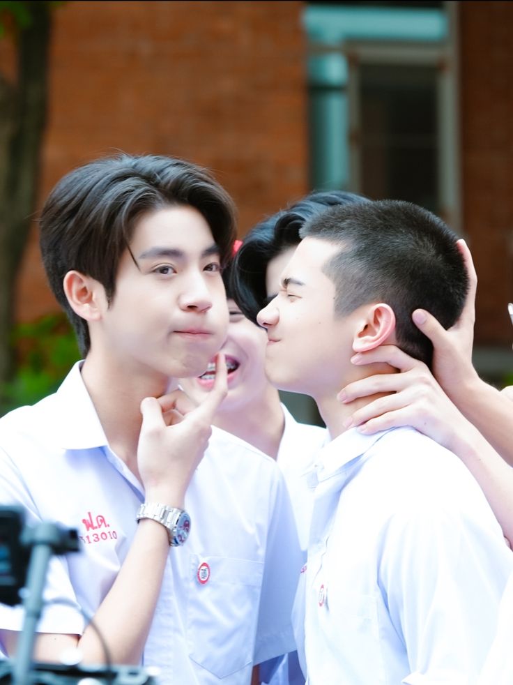 modus banget kak?