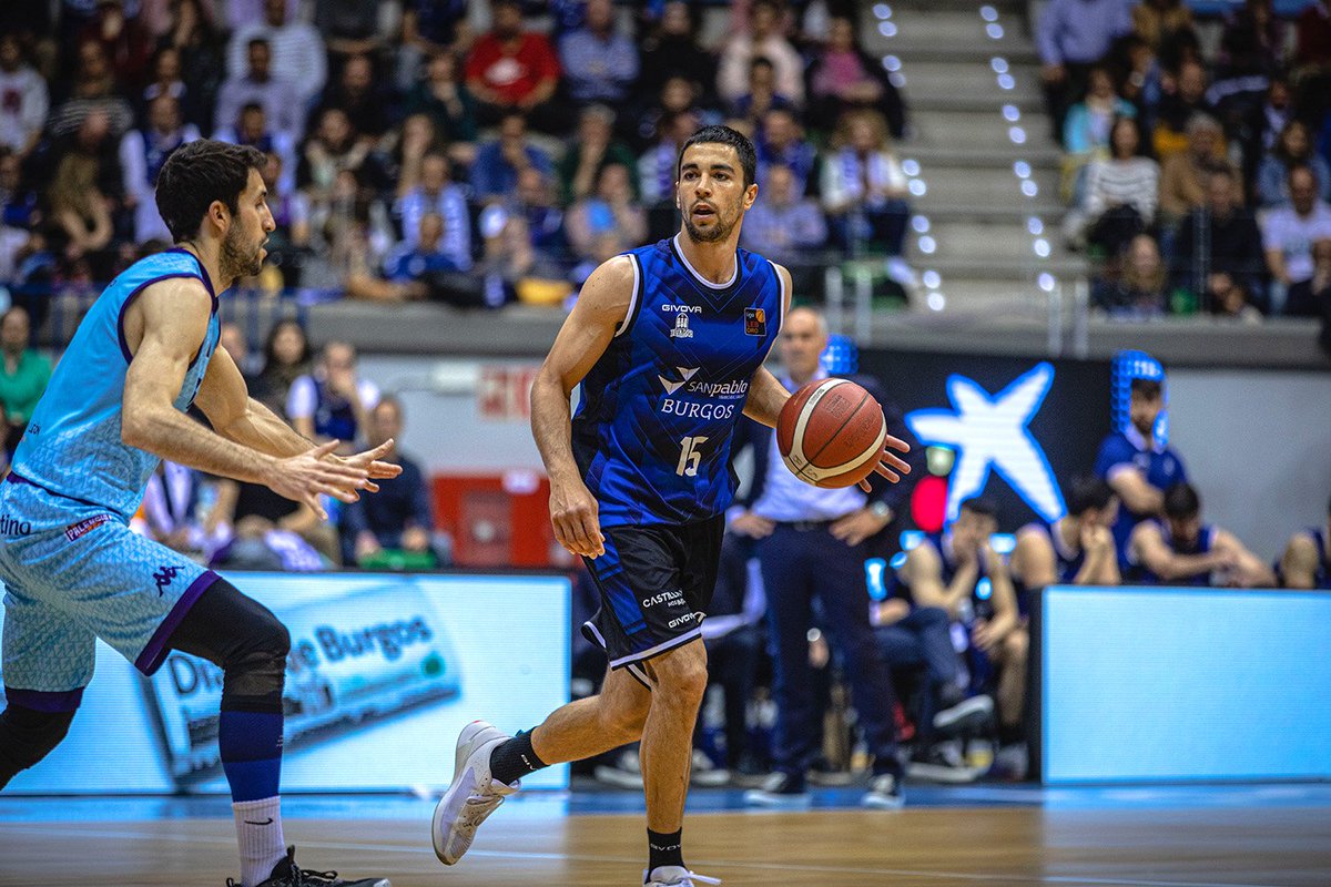 👋 Despedida #PrimeraFEB: <a href="/ale15lopez_/">Alejandro Lopez</a>, en números

📆 16 temp. en la élite
👕 8 equipos como profesional
⌚ 9.940 minutos de juego
🗑️ 3.171 puntos anotados

🏀 520 Partidos disputados
✅ <a href="/ACBCOM/">Liga Endesa</a> ➡️ 1⃣5⃣2⃣
✅ #PrimeraFEB ➡️ 3⃣1⃣4⃣
✅ #TerceraFEB ➡️ 5⃣ 4⃣

1⃣⤴️ Ascenso <a href="/ACBCOM/">Liga Endesa</a>