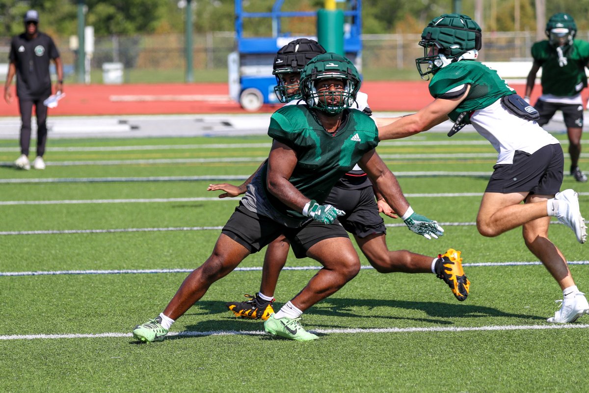 FB: Rock football was back on the field enjoying the training camp grind this morning with the fourth official full practice of the week. ☀️🔥

More 📸: rockathletics.com/photos