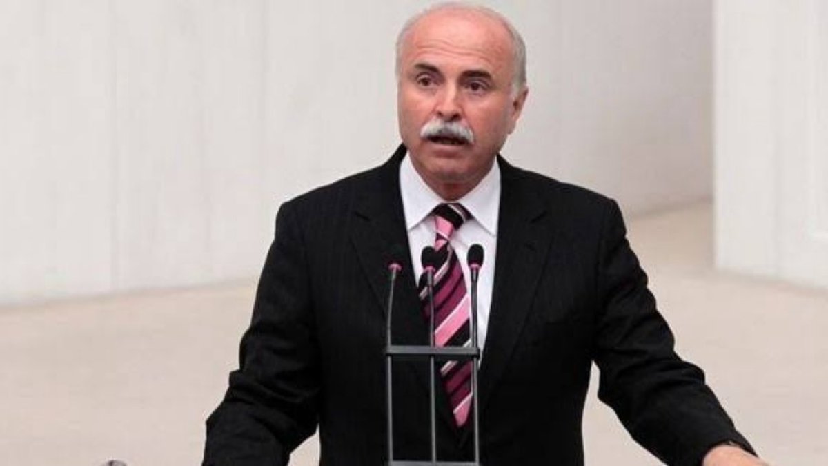 24. Dönem AK Parti Muğla Milletvekilimiz Ali Boğa’nın elim bir trafik kazası sonucu vefatını teessürle öğrendim.

Dava ve yol arkadaşımız merhum Ali Boğa'ya Allah’tan rahmet; acılı ailesine ve yakınlarına sabır diliyorum.

Mekânı cennet olsun.