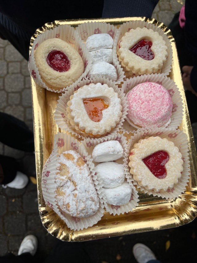 sweetxdessert's tweet photo. https://t.co/4Q0fDQnemt