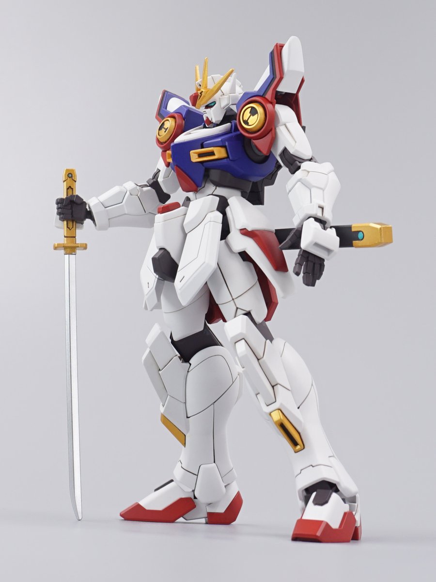 specterying's tweet photo. ガンダムイグニスエンバー、作り直しました(1/5)
やっとパーツを揃えてミキシングができます~W30周年に乗って、ウイングゼロのカラースキームで本体を仕上げました
#g_bf #g_bft #ガンプラ https://t.co/HUDsJZAqAb
