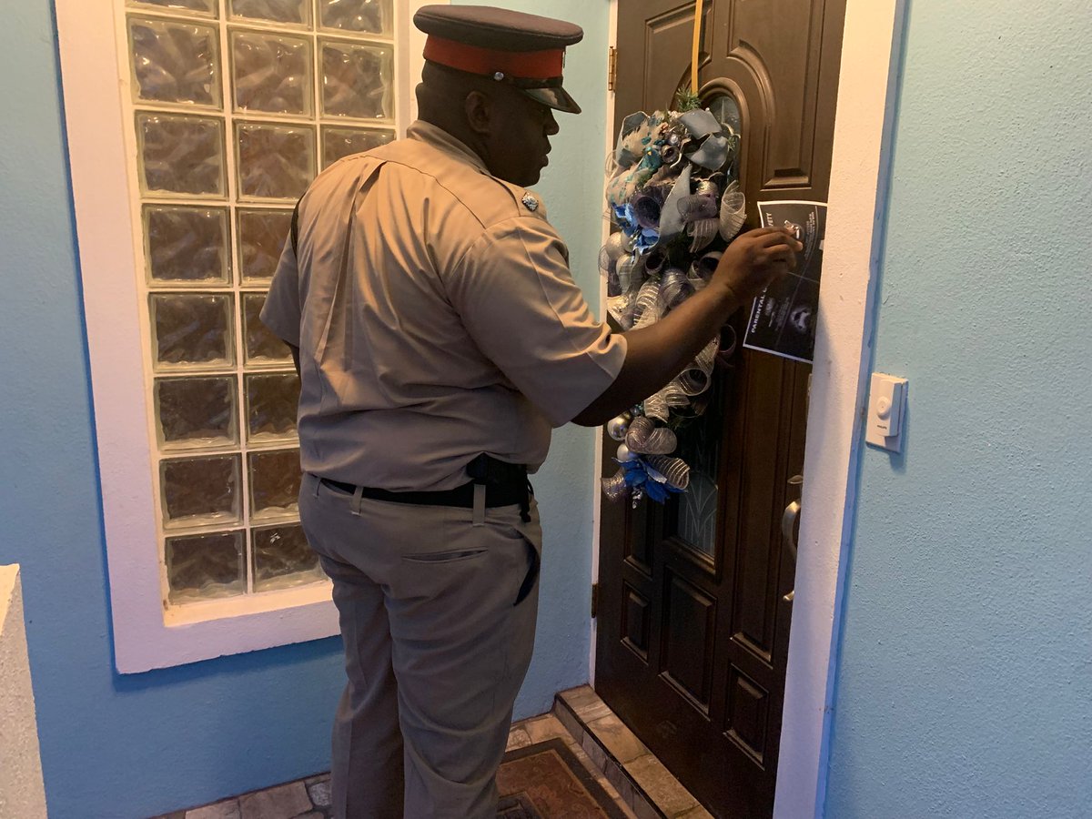 Eastern District officers conducted a walkabout on Marigold Farm Road, engaging with residents about the importance of safety and encouraging them to report suspicious activity. Residents expressed appreciation and received safety tip flyers.