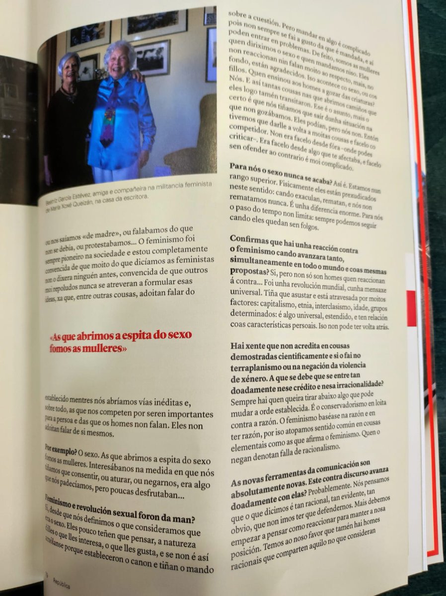 María Xosé Porteiro tweet media