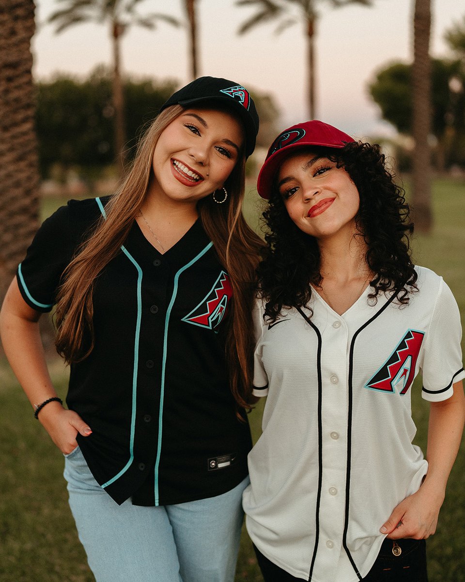 Friday energy, Arizona style. 🌵☀️