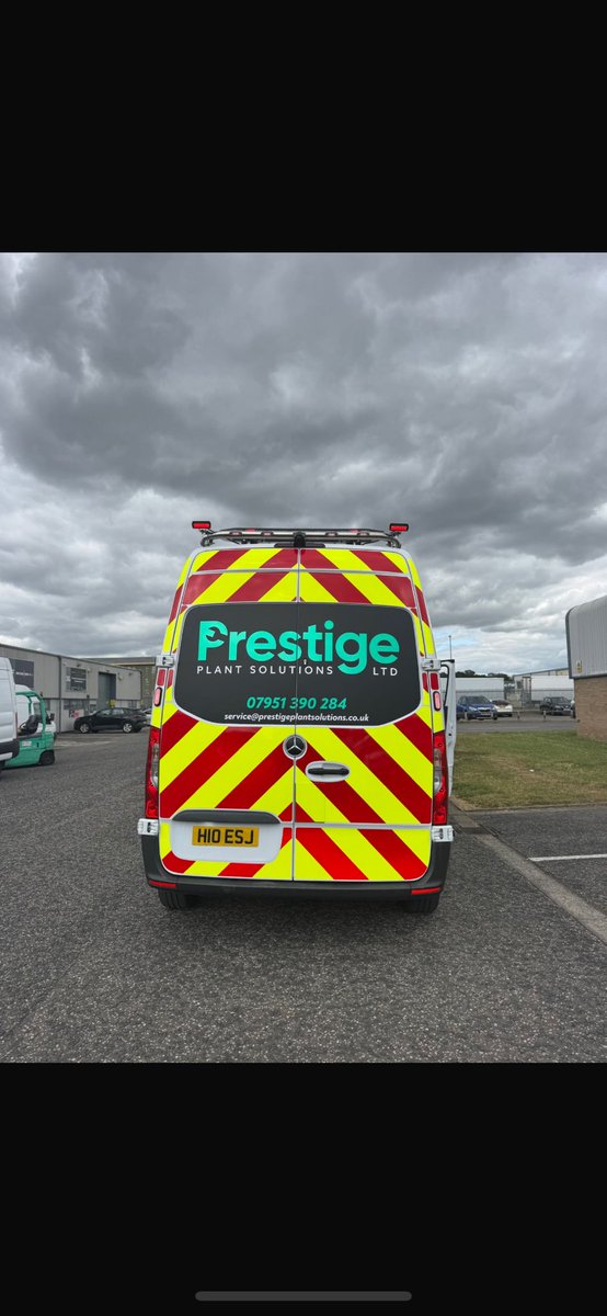 Ashley Hides tweet media