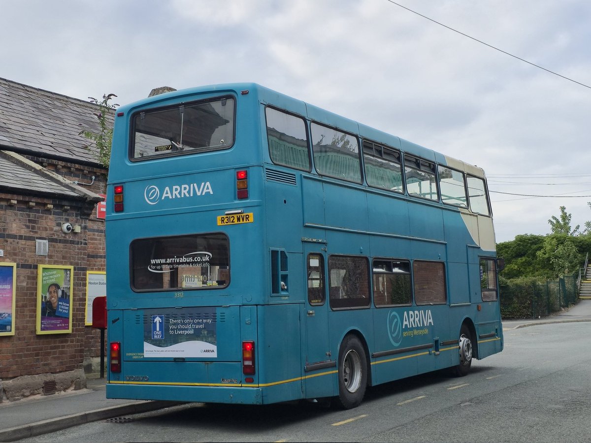 MarcJF241's tweet photo. Preserved Arriva Merseyside Volvo Olympian / Northern Counties Palatine 2, 3312 - R312 WVR and Blackpool Transport Optare Solo, 288 - YJ07 EJD wearing Lifestyle Line 16 branding seen on Sunday during Hooton Park Hangers bus running day. https://t.co/yqPqUAXdqF