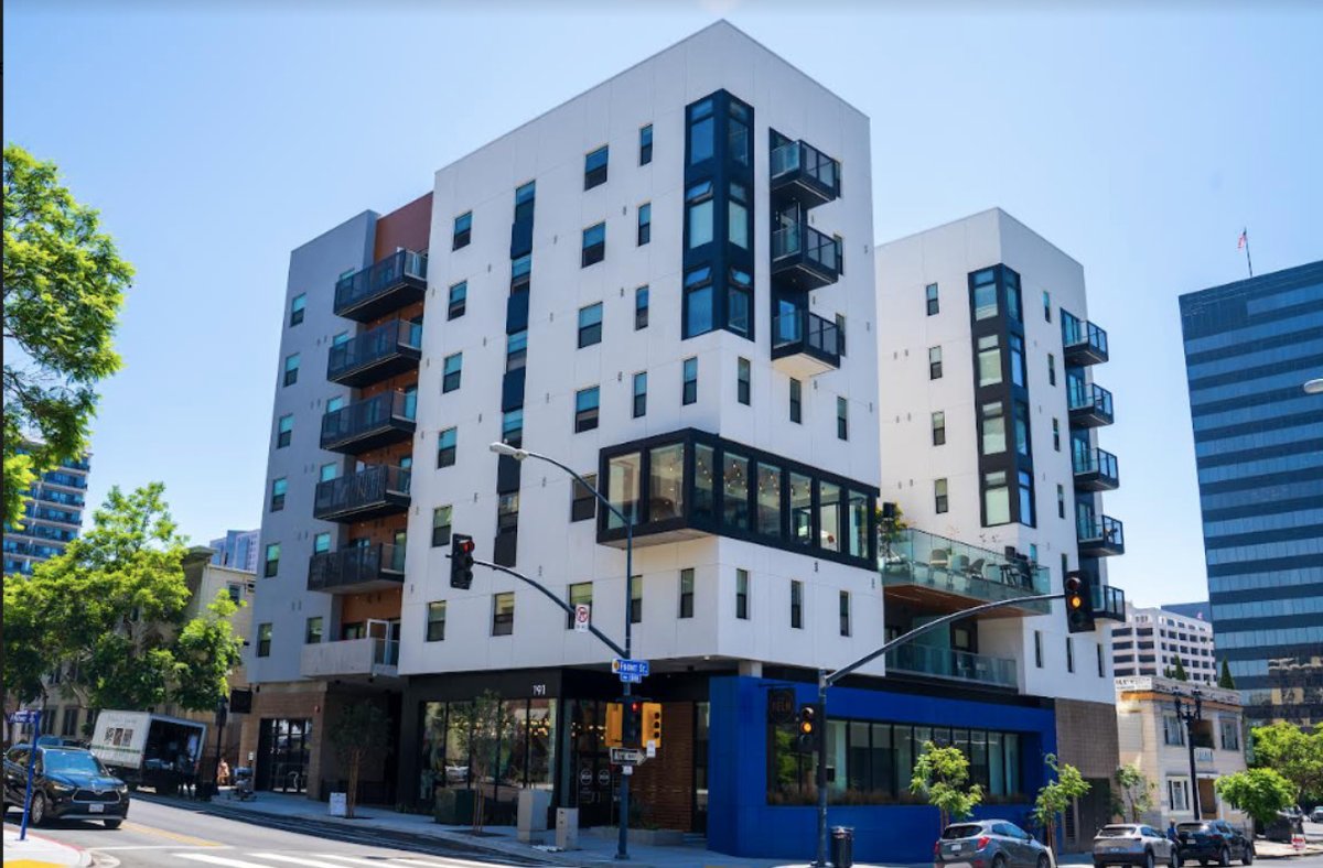 TimesofSanDiego's tweet photo. Opinion: When federal housing vouchers are defunded, everyone loses https://t.co/SH8zkaLU8P https://t.co/jrdVAiHq9Y