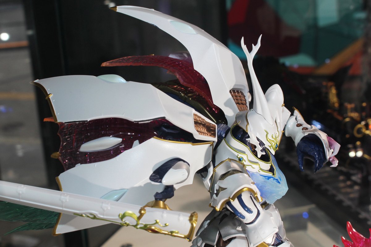 PassionXFun's tweet photo. In mostra al Tamashii Nations Store di Tokyo il Metal Build Dragon Scale del Sirbine (White Treasure)
(Fonte: Hobby Watch Impress)
#Bandai #MetalBuild #DragonScale #NewStoryofAuraBattlerDunbine #Sirbine #ドラゴンスケイル #サーバイン #サーバイン白き秘宝
https://t.co/jTavHU645k https://t.co/LgKPMGkho7
