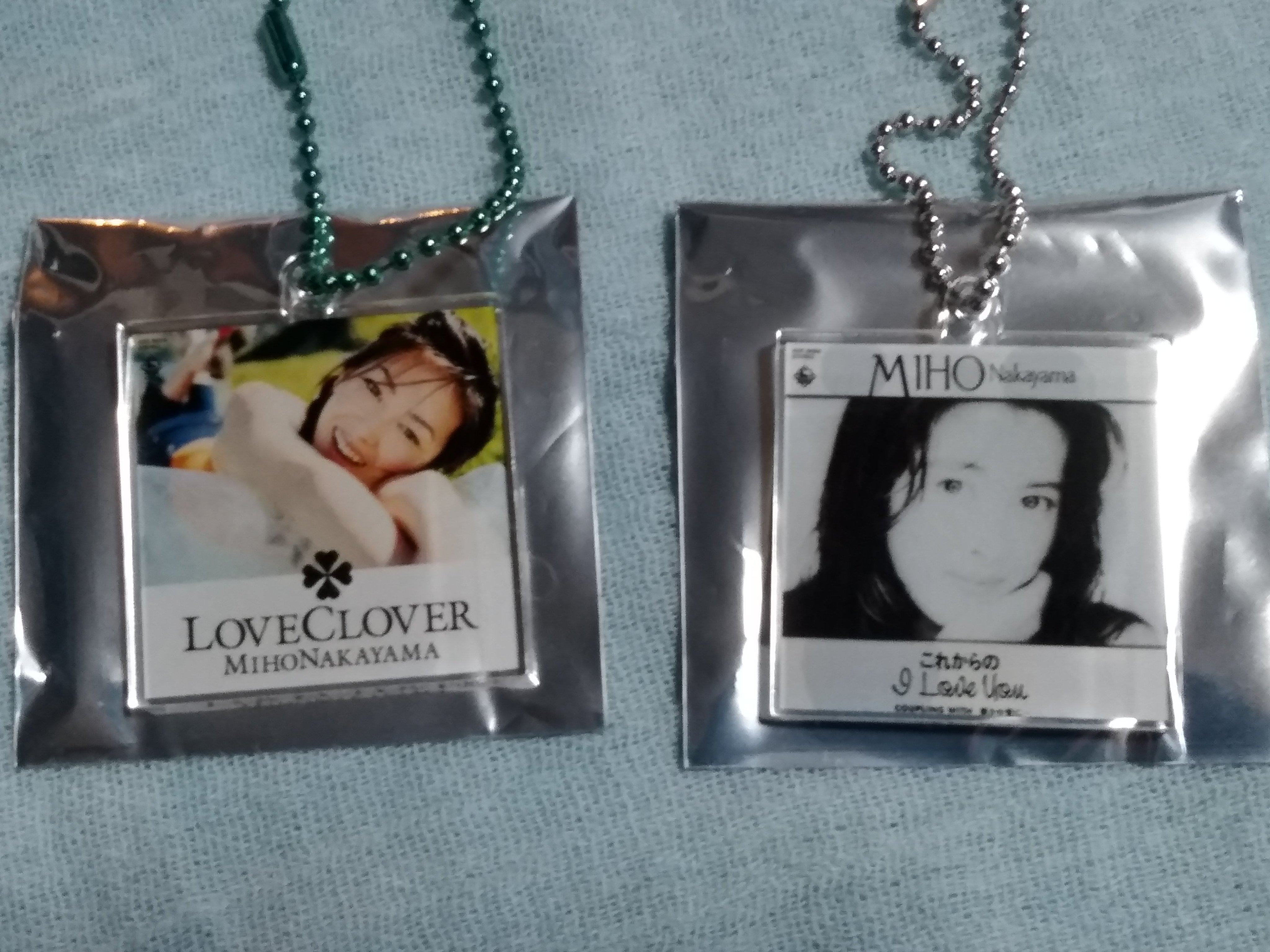 中山美穂キーホルダー - Search / X