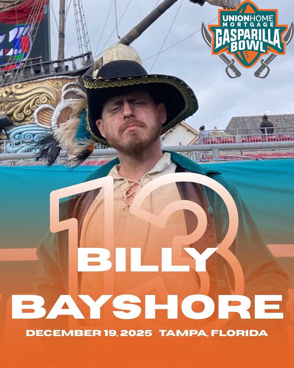 BowlSeason's tweet image. 13 days to go, and Billy Bayshore is riding the wave straight into college football season. 🌊🏈 

#13Days #BowlSeason #Countdowntoweek1 #collegefootball