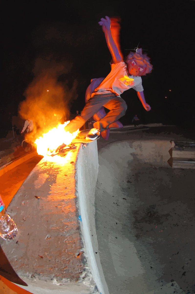 SHARK ON THE VERT QUARTER AND HES ON FIRE!!!!
HBD <a href="/DarkzDraws/">DarkzDraws</a> (minors dni)
