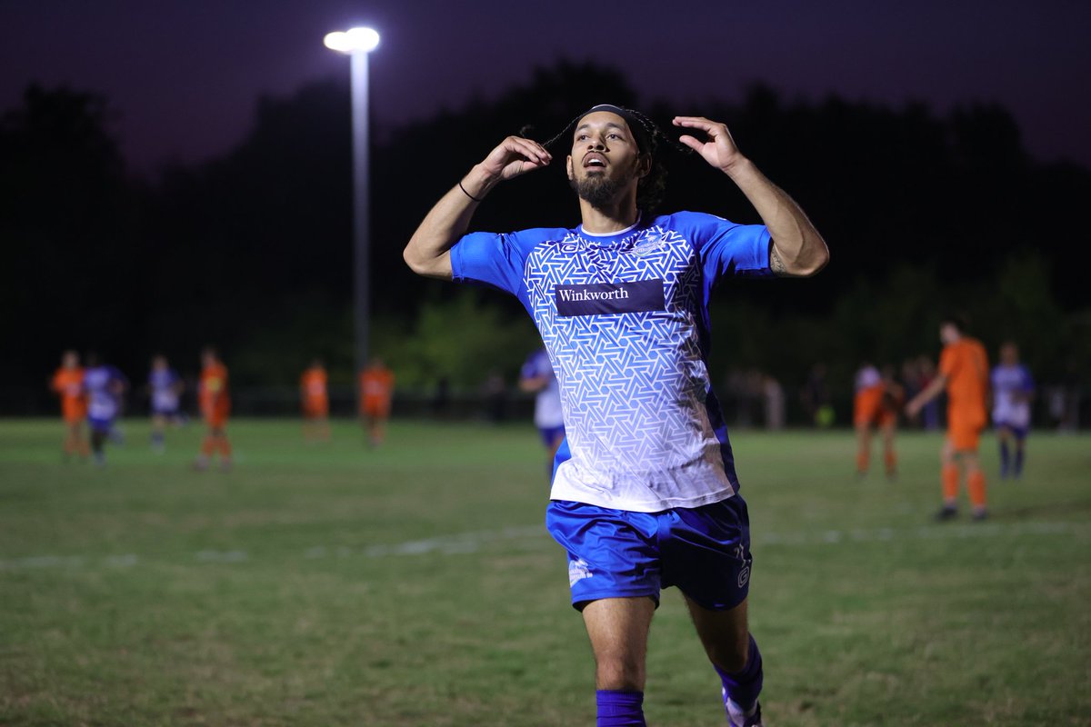 Tuesday night derby win⚽️🐗