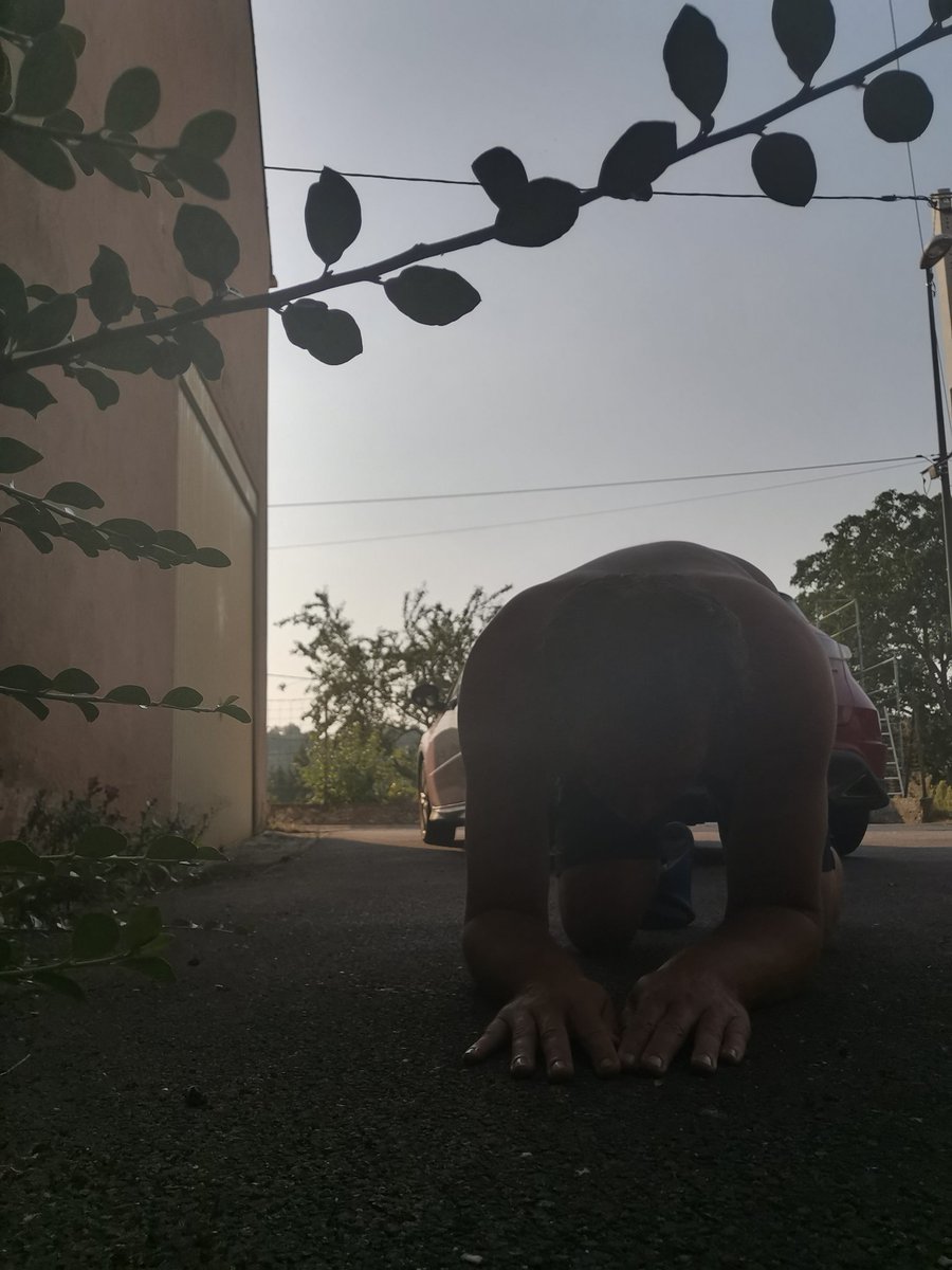 Photo de 19h!

Plus qu'une heure à tenir et je pourrai enfin me reposer après ce défi!

C'est toujours un plaisir absolu que de m'agenouiller en face  de vous et de vous aduler comme il se doit <a href="/Spoil_Eva/">💫𝗣𝗿𝗶𝗻𝗰𝗲𝘀𝘀 𝗘𝘃𝗮 💫👑</a>

Findom finsub moneyslave rtgame blackmail qustodio feetfetish slave femdom