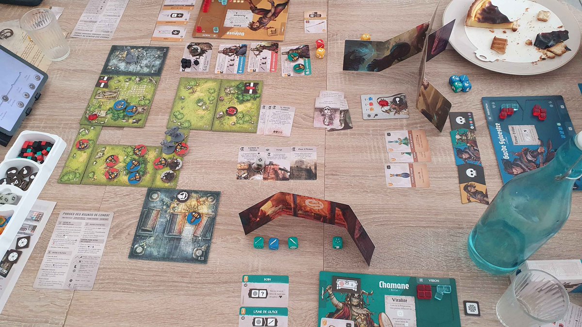 Manithou -Dice Story- (@mrmanithou) on Twitter photo 🥰 Aujourd'hui, on a lancé la campagne de Fateforge : Chroniques de Kaan !
😎 Voleurs, Garde Sylvestre et Chaman, nous avons fait l'ensemble de l'acte 1 et nous sommes face au boss
😍 La suite au prochain épisode
😊 Belle découverte !
<a href="/DontPanicGames1/">Don't Panic Games</a> #Fateforge #JdP 🥰 Aujourd'hui, on a lancé la campagne de Fateforge : Chroniques de Kaan !
😎 Voleurs, Garde Sylvestre et Chaman, nous avons fait l'ensemble de l'acte 1 et nous sommes face au boss
😍 La suite au prochain épisode
😊 Belle découverte !
<a href="/DontPanicGames1/">Don't Panic Games</a> #Fateforge #JdP