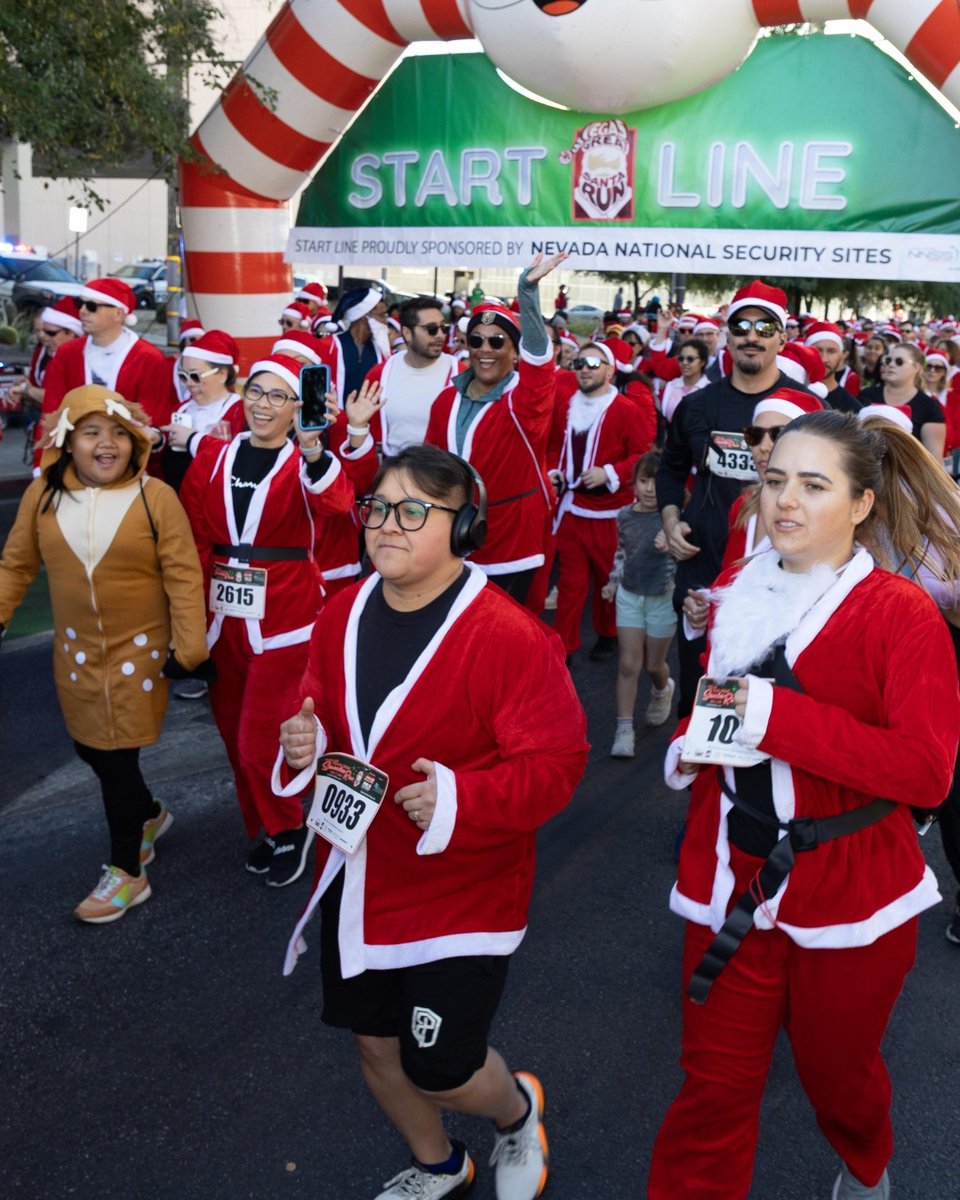 Not a runner? Not a problem! 

The #LVSantaRun isn't about your finish time; it's about having a good time. 

Walk, stroll, or roll the 1-mile or 5k course. 
This is a holiday party that supports a great cause, and everyone is invited.

🎅 l8r.it/HntU

#LasVegas