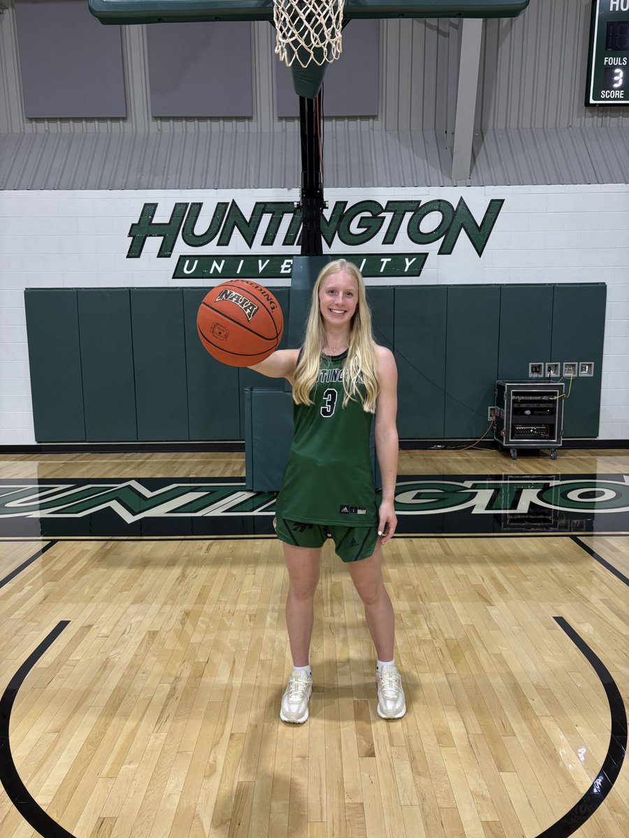 BrooklynKoes14's tweet photo. After a great visit today, I am thankful to have received an offer from @HUWBB! Thank you Coach Darby, Coach Gabi, and Coach DeeDee for an amazing day! @darby_3 @vjhAlways100 @wright2027black @ryanchristiee @tier1sports @JDabbs86 https://t.co/bJ5ZStGZyF