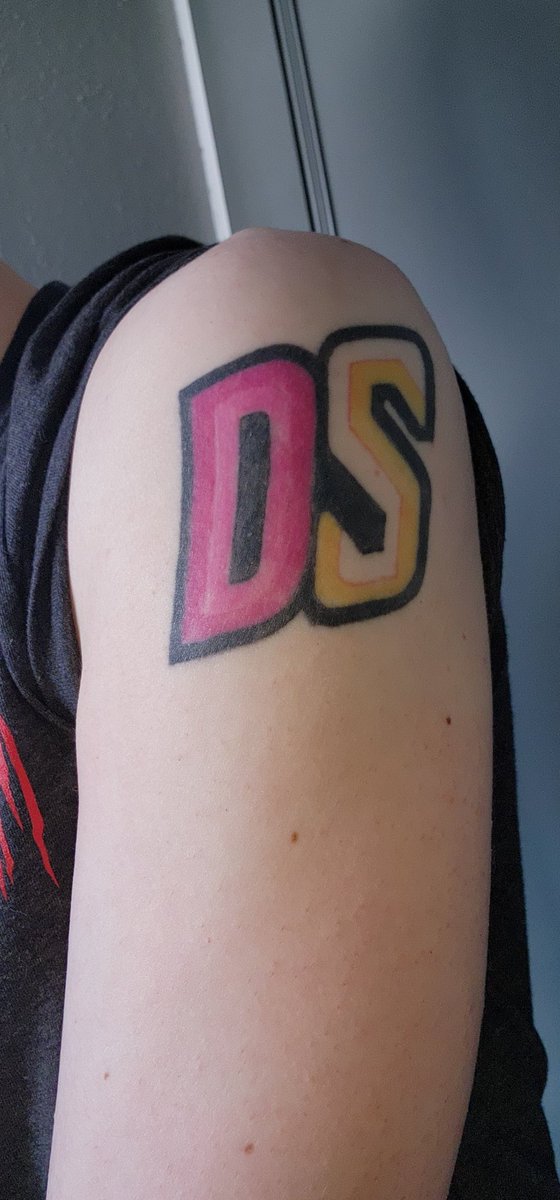 Here's how the <a href="/DekeSlayer/">DekeSlayer</a> tattoo is holding up on its 3 year anniversary, today!