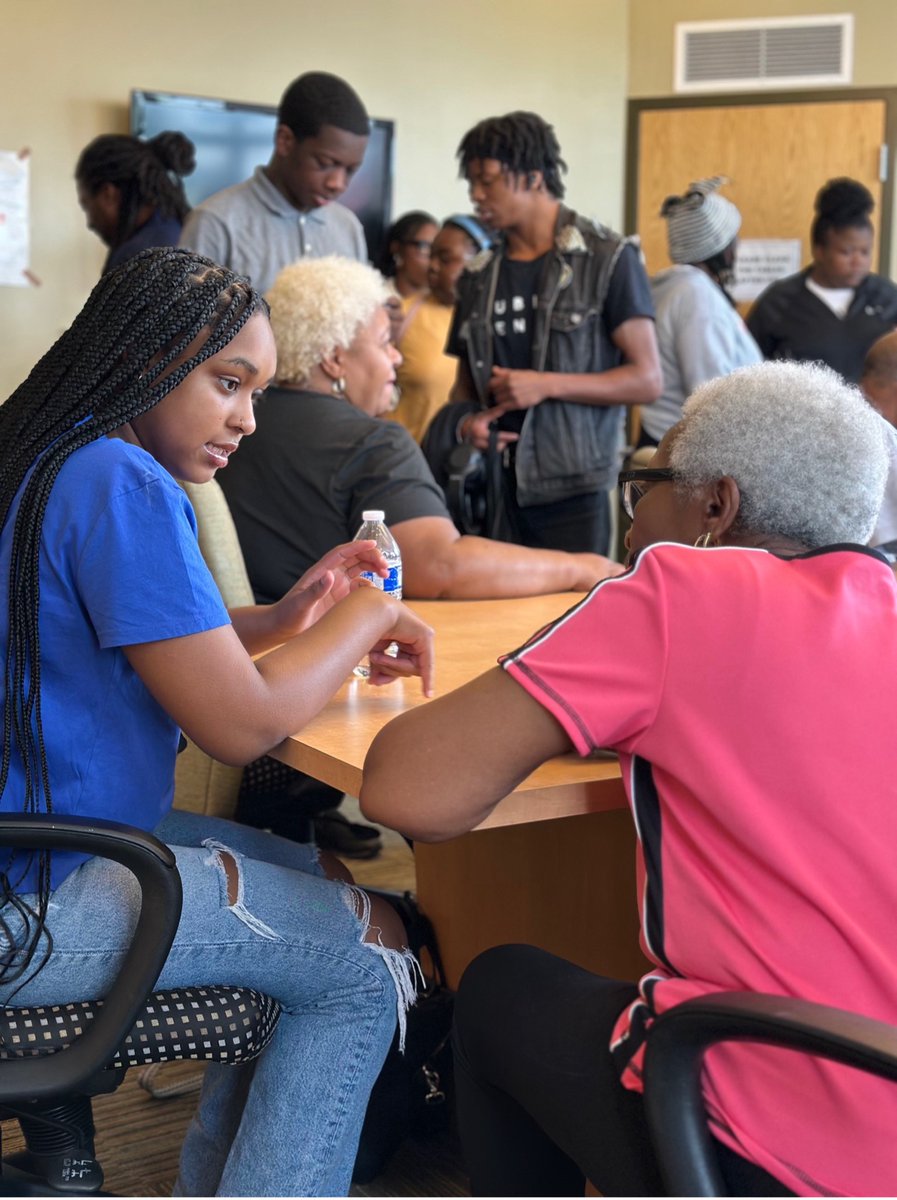 This summer, 33 #MBSYEP2025 interns at OCTO delivered community tech support, shaped a new DC.gov portal, boosted hiring tools, mastered device buybacks, leveled up networks &amp; improved web accessibility—capped with a year-end celebration at the Wilson Building!