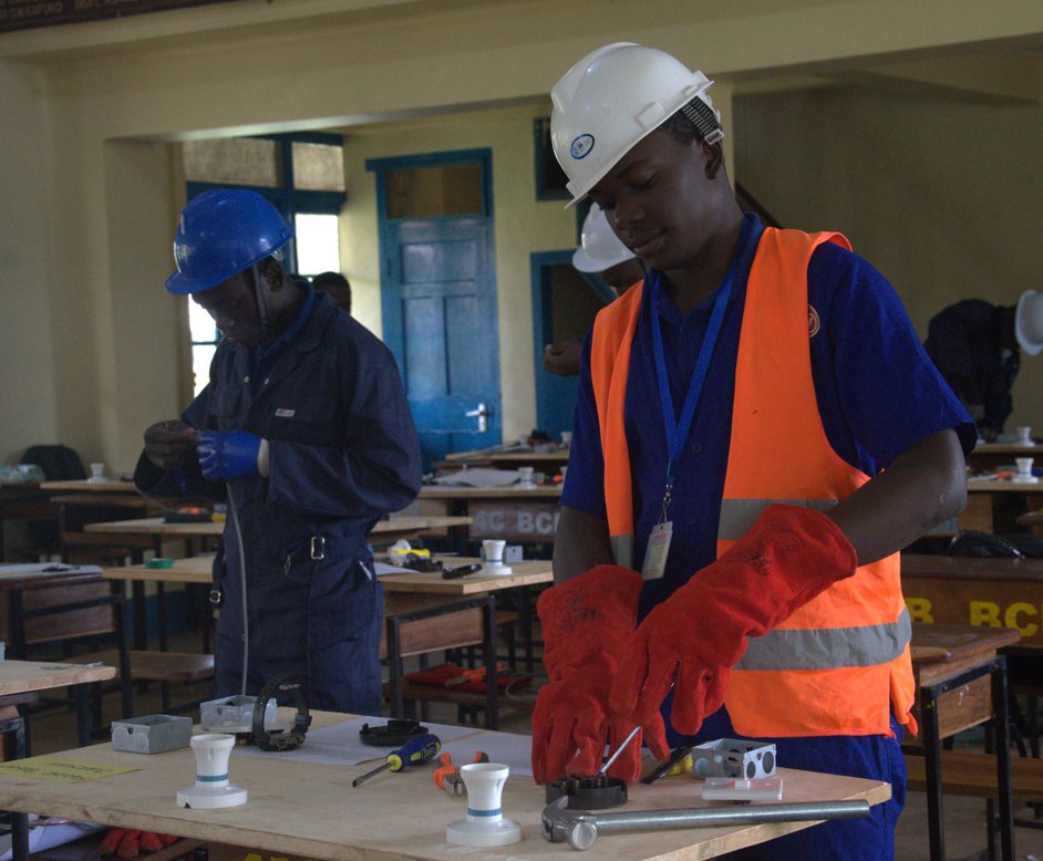 BUSOGA COLLEGE MWIRI tweet media