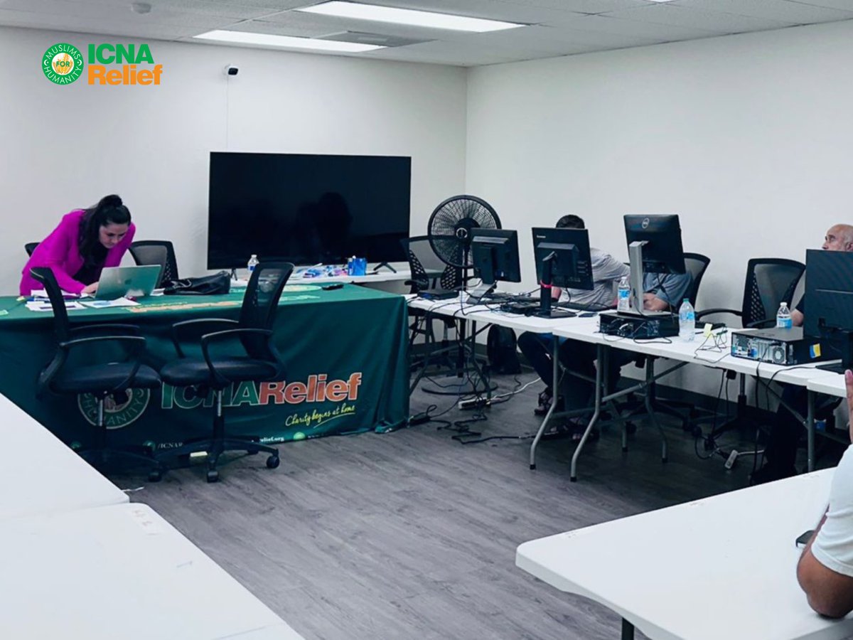 ICNARelief's tweet image. Celebrating a milestone! 🎉 ICNA Relief Arizona’s first Basic Computer Class has been successfully completed. Our happy students are now equipped with valuable tech skills that will open new doors for their future.  
#CommunityEmpowerment #RefugeeSupport #TechLiteracy
