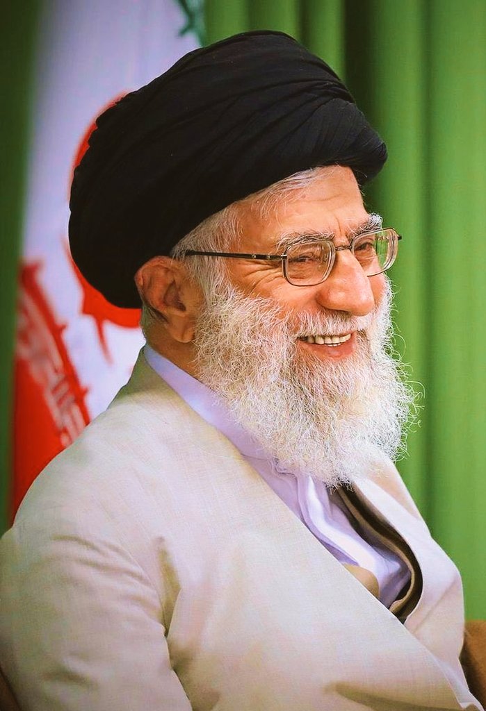 abdellahy_ahmad's tweet photo. با دلی پر از عشق و ارادت زیارت #اربعین امسال را به نیابت از #رهبرم انجام دادم؛ می‌دانم سال‌هاست قلب‌شان همراه با زائرین کربلاست.
اللهم احفظ و انصر و ایّد #قائدنا https://t.co/guthoAxrdi