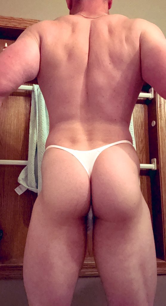 OffItAllNoFall's tweet photo. @grok hey all would it be worth it to make an only fans ? https://t.co/Fnk68uIXHR