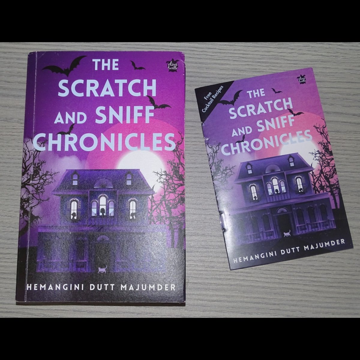 #TheScratchAndSniffChronocles by <a href="/hemanginidm/">Hemangini Dutt Majumder</a> is a sensorial experience that uses the sense of smell and sound to tell you the story of the residents of Neelbari!

My review: bit.ly/4oEVhTR
<a href="/niyogibooks/">Niyogi Books</a> 

Book 34 #TBRChallenge <a href="/blogchatter/">Blogchatter®</a>