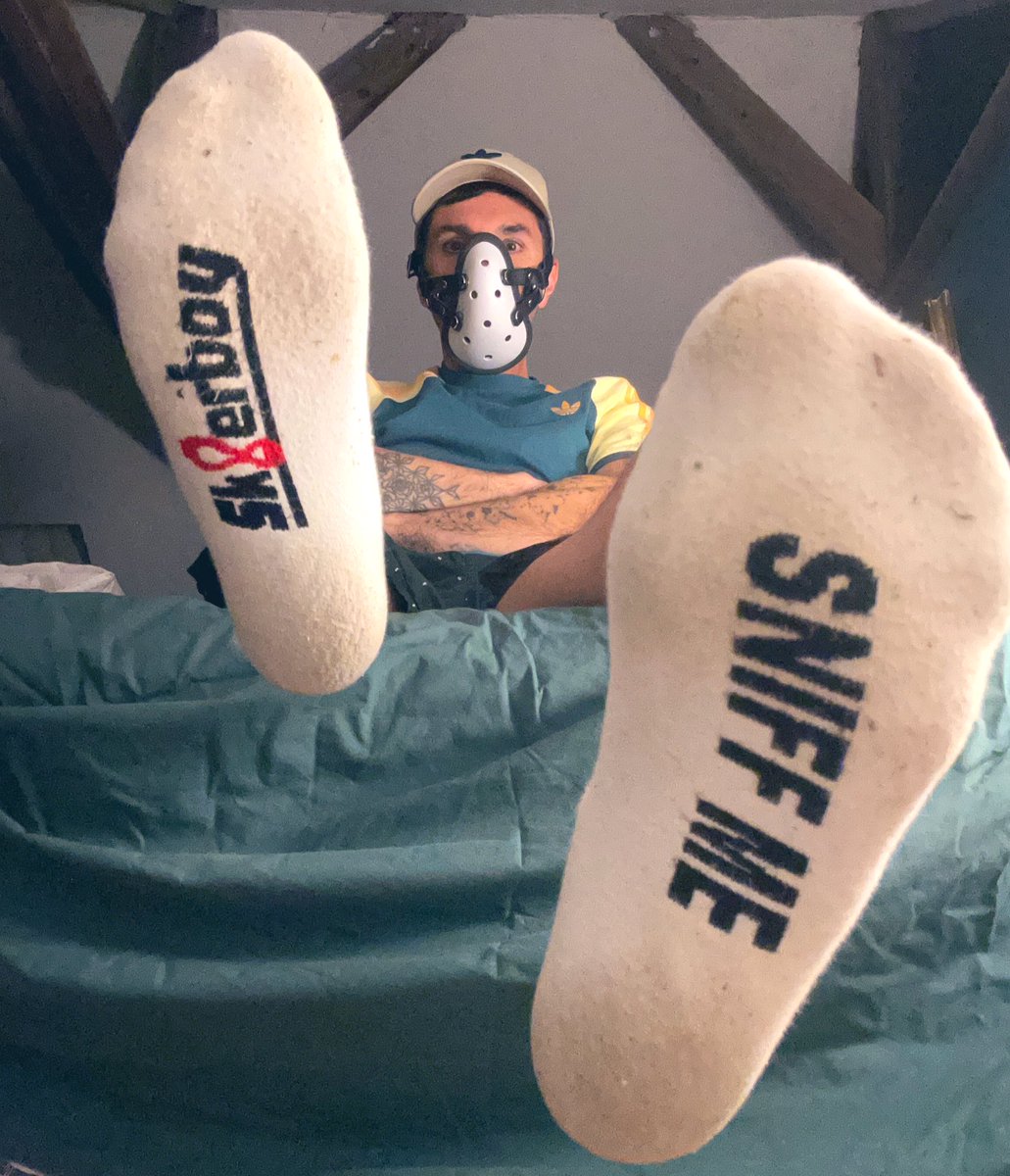 Maitre Louis (@louismaster_pup) on Twitter photo 😈🤑What about a new RTgame and ruining <a href="/PigeonDeLouis90/">Pigeon de louis</a> ´s life and wallet ? Each time you RT, Commebt or Like it will cost him 1€. During : 5 minutes🤑😈 😈🤑What about a new RTgame and ruining <a href="/PigeonDeLouis90/">Pigeon de louis</a> ´s life and wallet ? Each time you RT, Commebt or Like it will cost him 1€. During : 5 minutes🤑😈