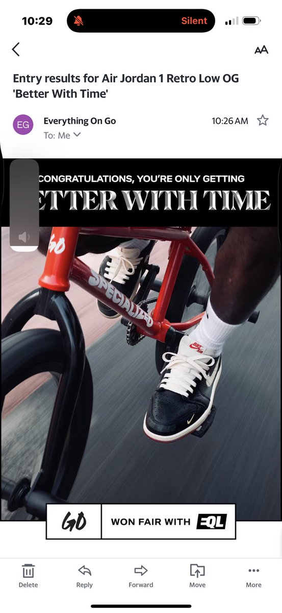 sneakerGangLA tweet media