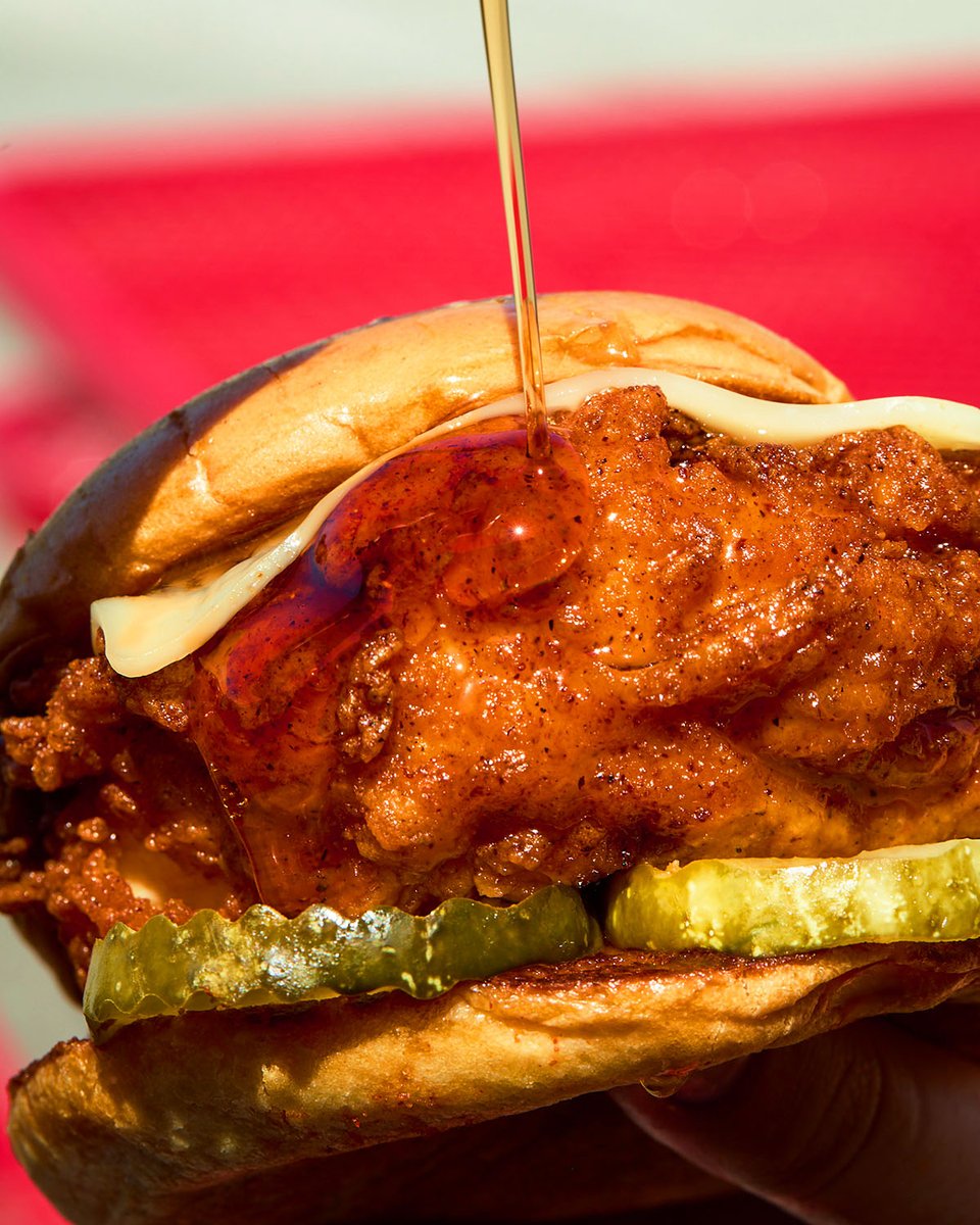 ChucksHotChicken tweet media