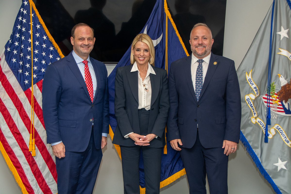 Congressman Russell Fry (@reprussellfry) on Twitter photo Honored to join <a href="/AGPamBondi/">Attorney General Pamela Bondi</a>, <a href="/AGAlanWilson/">Alan Wilson</a>, <a href="/RepTimmons/">Congressman William Timmons</a>, <a href="/RepJoeWilson/">Joe Wilson</a>, and <a href="/RepSheriBiggs/">Sheri Biggs</a> for a law enforcement summit in South Carolina.
Together, we’ll secure our border, help survivors rebuild, and advance President Trump’s mission to keep America safe! Honored to join <a href="/AGPamBondi/">Attorney General Pamela Bondi</a>, <a href="/AGAlanWilson/">Alan Wilson</a>, <a href="/RepTimmons/">Congressman William Timmons</a>, <a href="/RepJoeWilson/">Joe Wilson</a>, and <a href="/RepSheriBiggs/">Sheri Biggs</a> for a law enforcement summit in South Carolina.
Together, we’ll secure our border, help survivors rebuild, and advance President Trump’s mission to keep America safe!