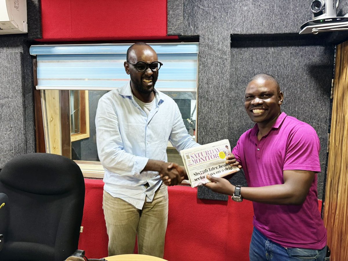 A peaceful transfer of power from <a href="/Kwezi_Tabaro/">Kwezi Tabaro</a> to host the <a href="/933kfm/">933 KFM</a> Hot Seat every Friday.  Thank you sir, when you return after two years I will have scraped the transfer of power🤣🤣