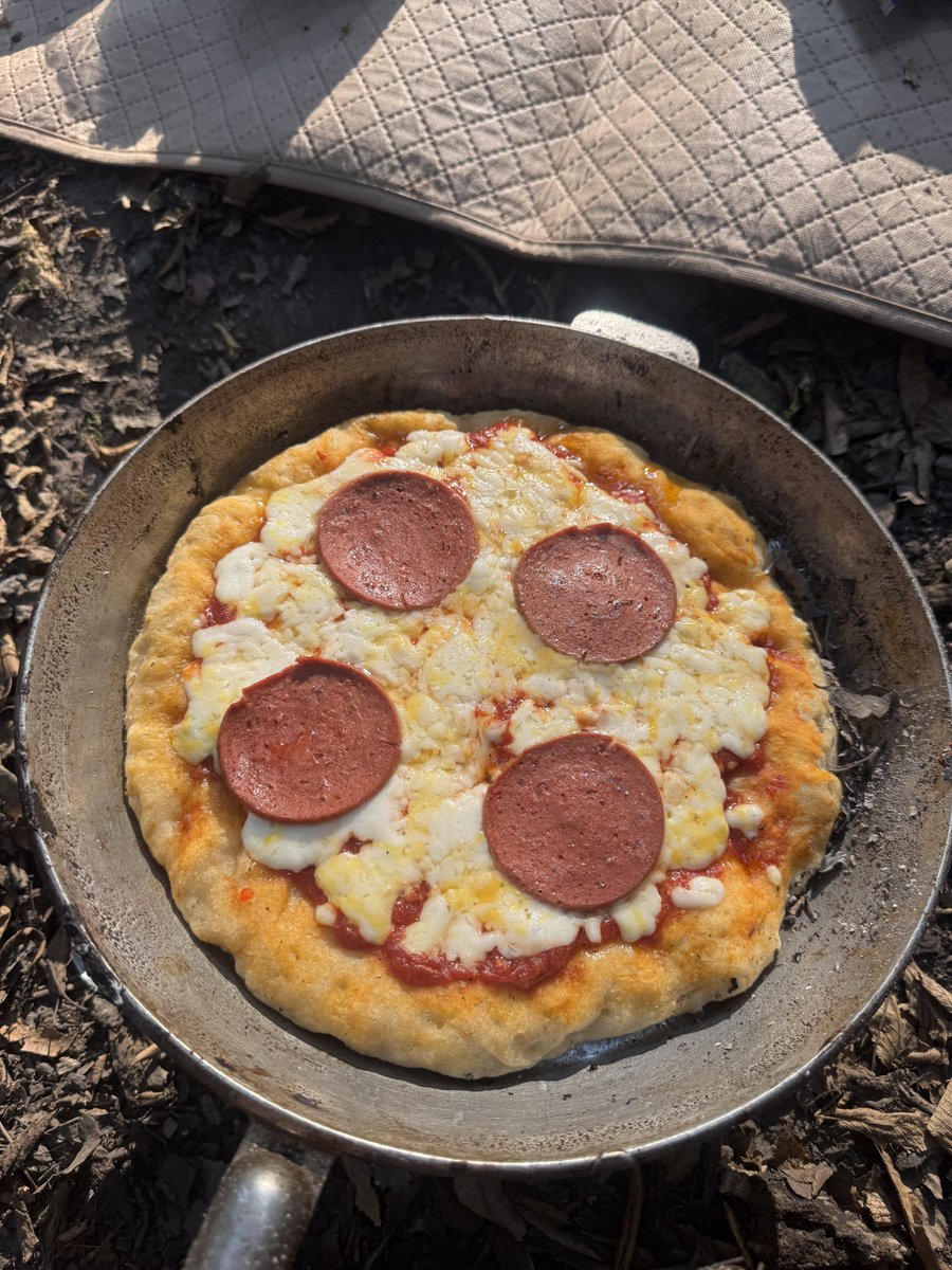 bae dervn tweet media