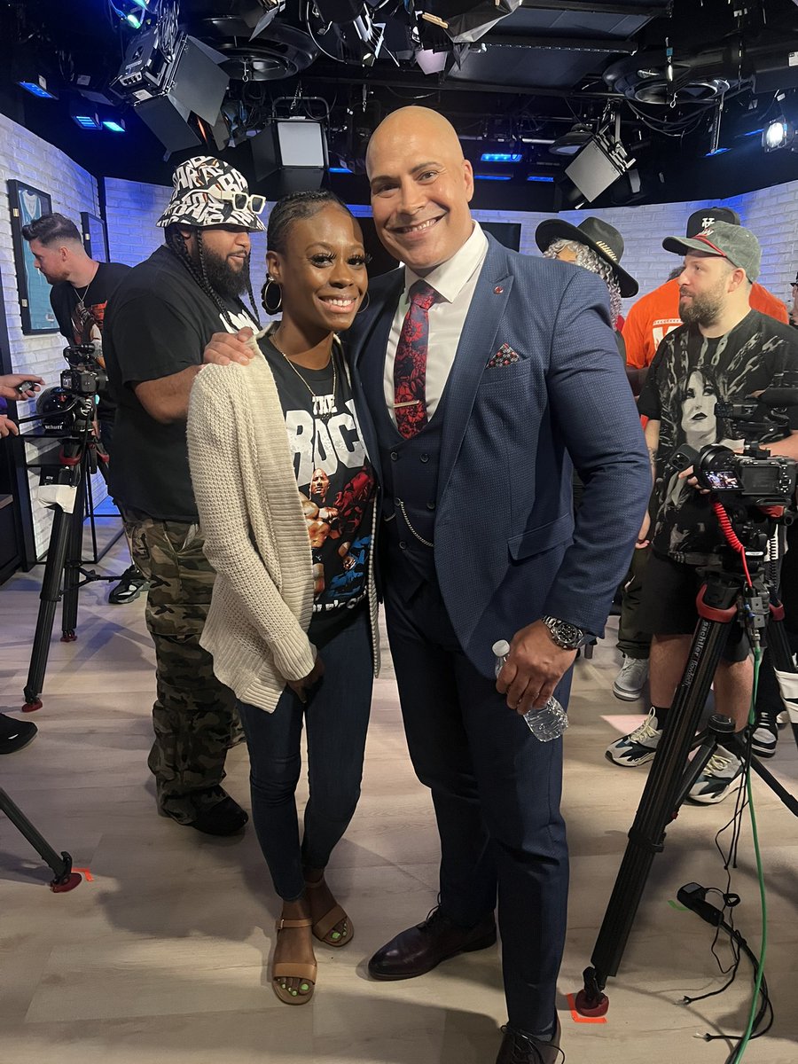 Krista B. 💎♓️ tweet media